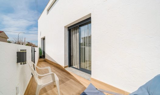 Resale - Villas -
Pilar de la Horadada - Torre de la Horadada
