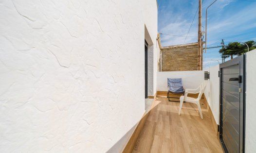 Resale - Villas -
Pilar de la Horadada - Torre de la Horadada