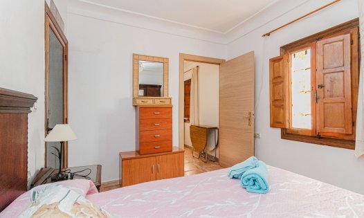 Resale - Villas -
Orihuela