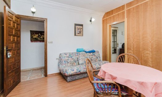 Resale - Villas -
Orihuela