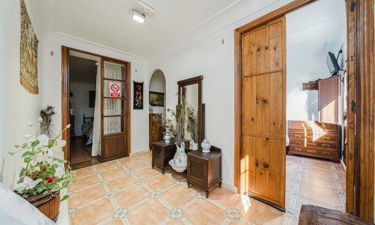 Resale - Villas -
Orihuela