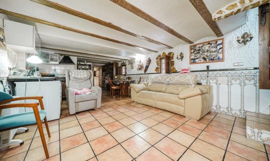 Resale - Villas -
Orihuela