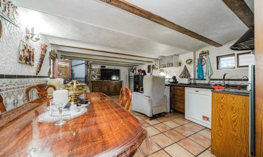 Resale - Villas -
Orihuela