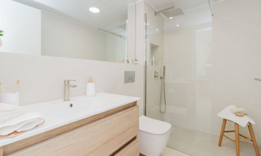 Segunda mano - Bungalows -
Pilar de la Horadada