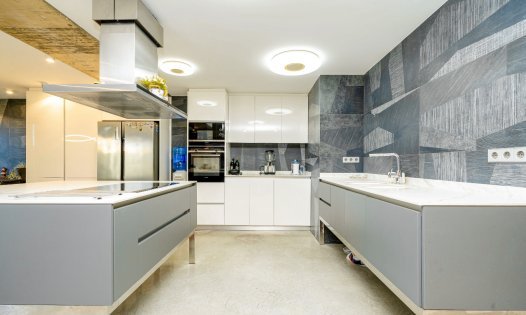 Resale - Luxury Villas -
Torrevieja - Los Balcones - Torrevieja