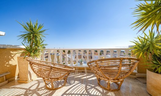 Videresalg - Villaer -
Rojales