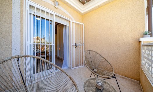 Videresalg - Villaer -
Rojales