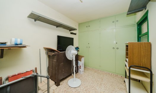 Resale - Bungalows -
Los Nietos