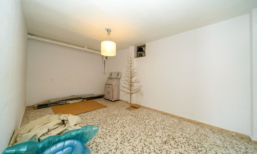 Videresalg - Villaer -
Rojales