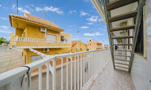 Resale - Bungalows -
Los Nietos