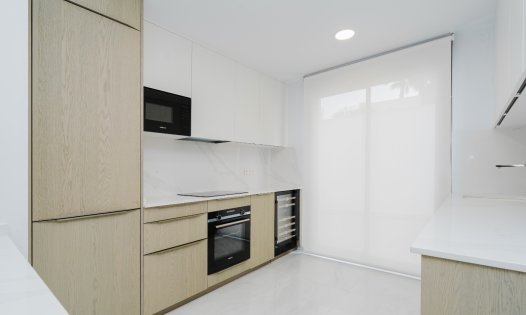 Resale - Villas -
Orihuela Costa