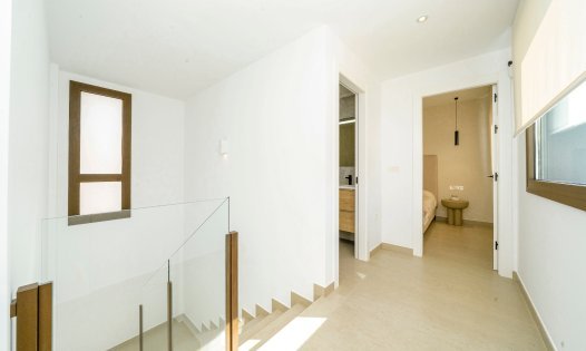 Wiederverkauf - Villen -
Rojales