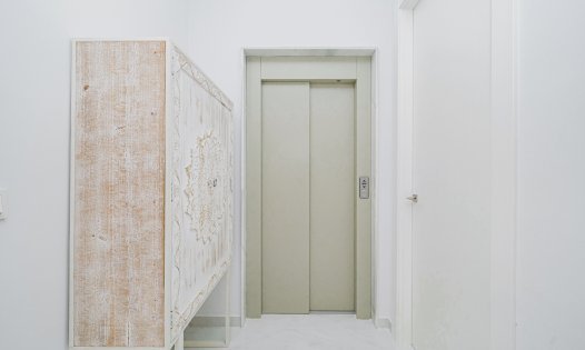 Resale - Villas -
Orihuela Costa