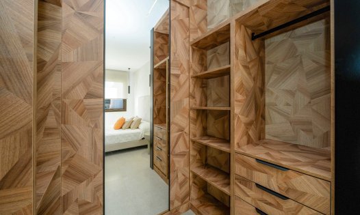 Wiederverkauf - Villen -
Rojales