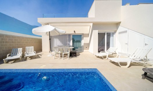 Segunda mano - Casas Adosadas -
Los Montesinos