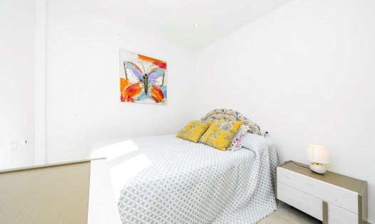 Segunda mano - Casas Adosadas -
Los Montesinos