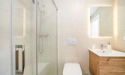 Segunda mano - Casas Adosadas -
Los Montesinos