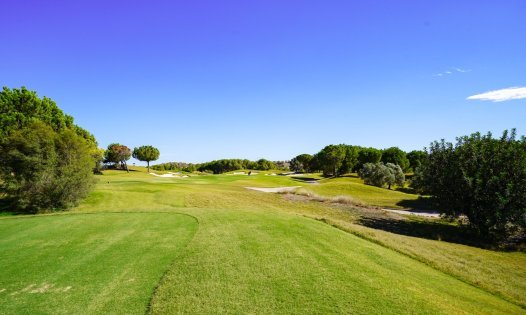 Videresalg - Luksusvillaer -
Orihuela Costa - Las Colinas Golf