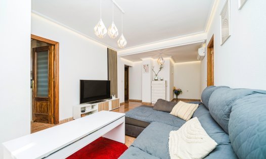 Resale - Apartments -
Torrevieja - Parque de las Naciones - Torrevieja