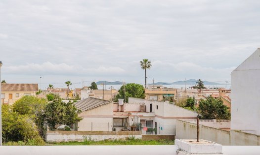 Resale - Villas -
Los Urrutias - EL CARMOLI