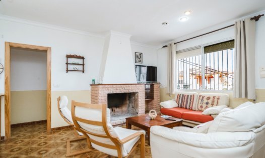 Resale - Villas -
Los Urrutias - EL CARMOLI