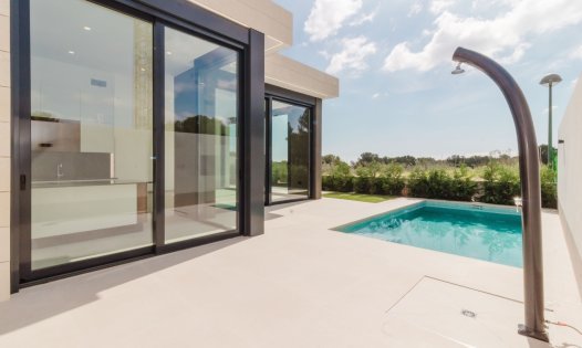 Videresalg - Villaer -
Pilar de la Horadada - Lo Romero Golf