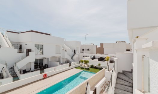 Segunda mano - Bungalows -
Pilar de la Horadada