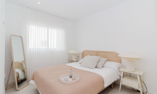 Segunda mano - Bungalows -
Pilar de la Horadada