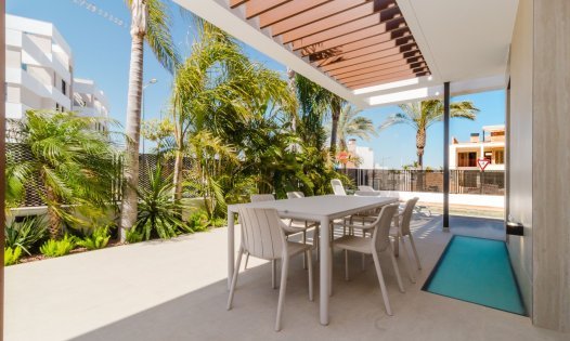 Videresalg - Luksusvillaer -
Torre-Pacheco - Santa Rosal&iacute;a Lake and Life Resort