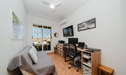 Resale - Terraced Houses -
Torrevieja - Torreta III - Torrevieja