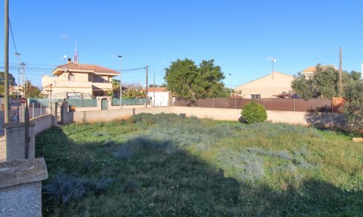 Segunda mano - Parcelas -
Los Urrutias