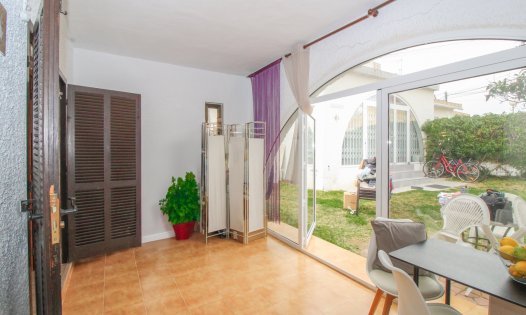 Wiederverkauf - Villen -
Orihuela Costa - La Florida