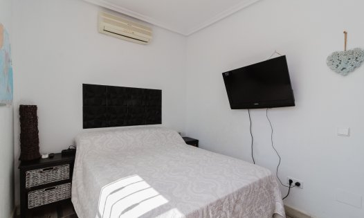 Resale - Villas -
Rojales - Ciudad Quesada