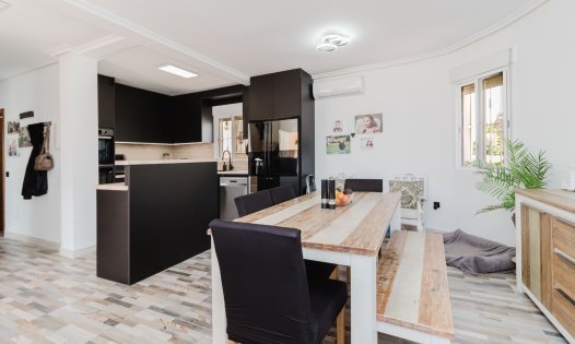 Resale - Villas -
Rojales - Ciudad Quesada