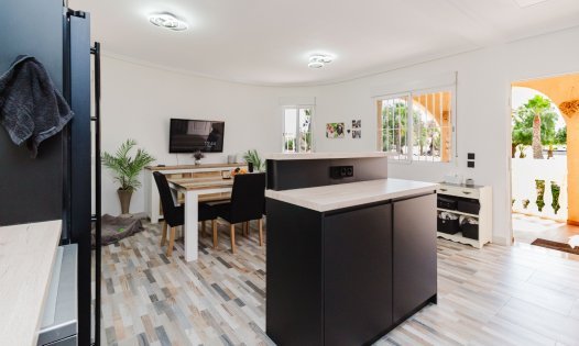 Resale - Villas -
Rojales - Ciudad Quesada