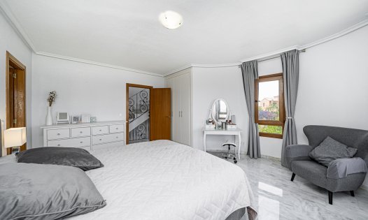 Videresalg - Villaer -
San Miguel de Salinas