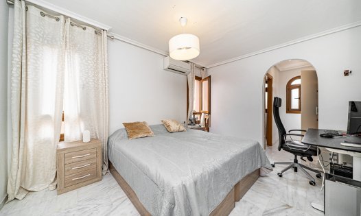 Videresalg - Villaer -
San Miguel de Salinas