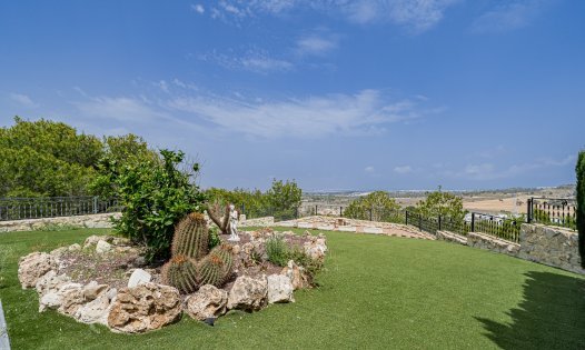 Videresalg - Villaer -
San Miguel de Salinas