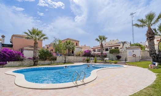 Videresalg - Villaer -
San Miguel de Salinas