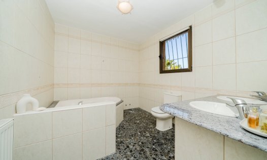 Segunda mano - Villas -
Murcia - GEA Y TRUYOLS