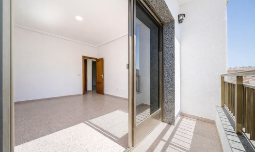 Resale - Terraced Houses -
Pilar de la Horadada