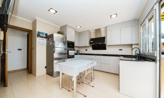 Revente - Bâtiment -
Pilar de la Horadada