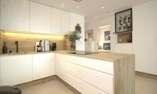 Resale - Bungalows -
Mar de Cristal