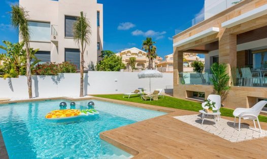 Herverkoop - Luxe villa's -
Rojales - Ciudad Quesada