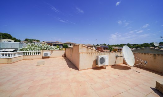 Resale - Villas -
Pilar de la Horadada - Pinar de Campoverde