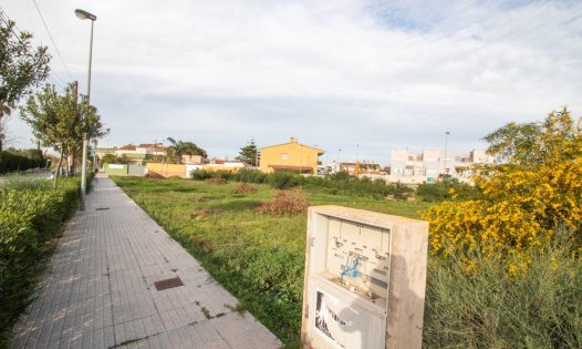Segunda mano - Parcelas -
Los Urrutias - EL CARMOLI