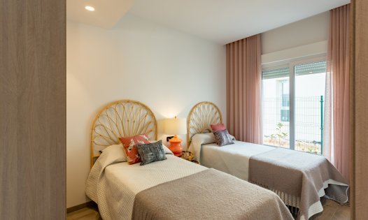 Segunda mano - Casas Adosadas -
Algorfa