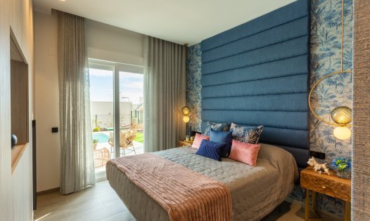 Segunda mano - Casas Adosadas -
Algorfa