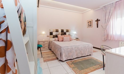 Wiederverkauf - Luxusvillen -
Torrevieja - La Mata - Torrevieja