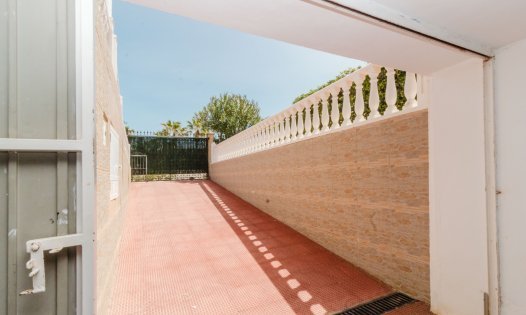 Wiederverkauf - Luxusvillen -
Torrevieja - La Mata - Torrevieja